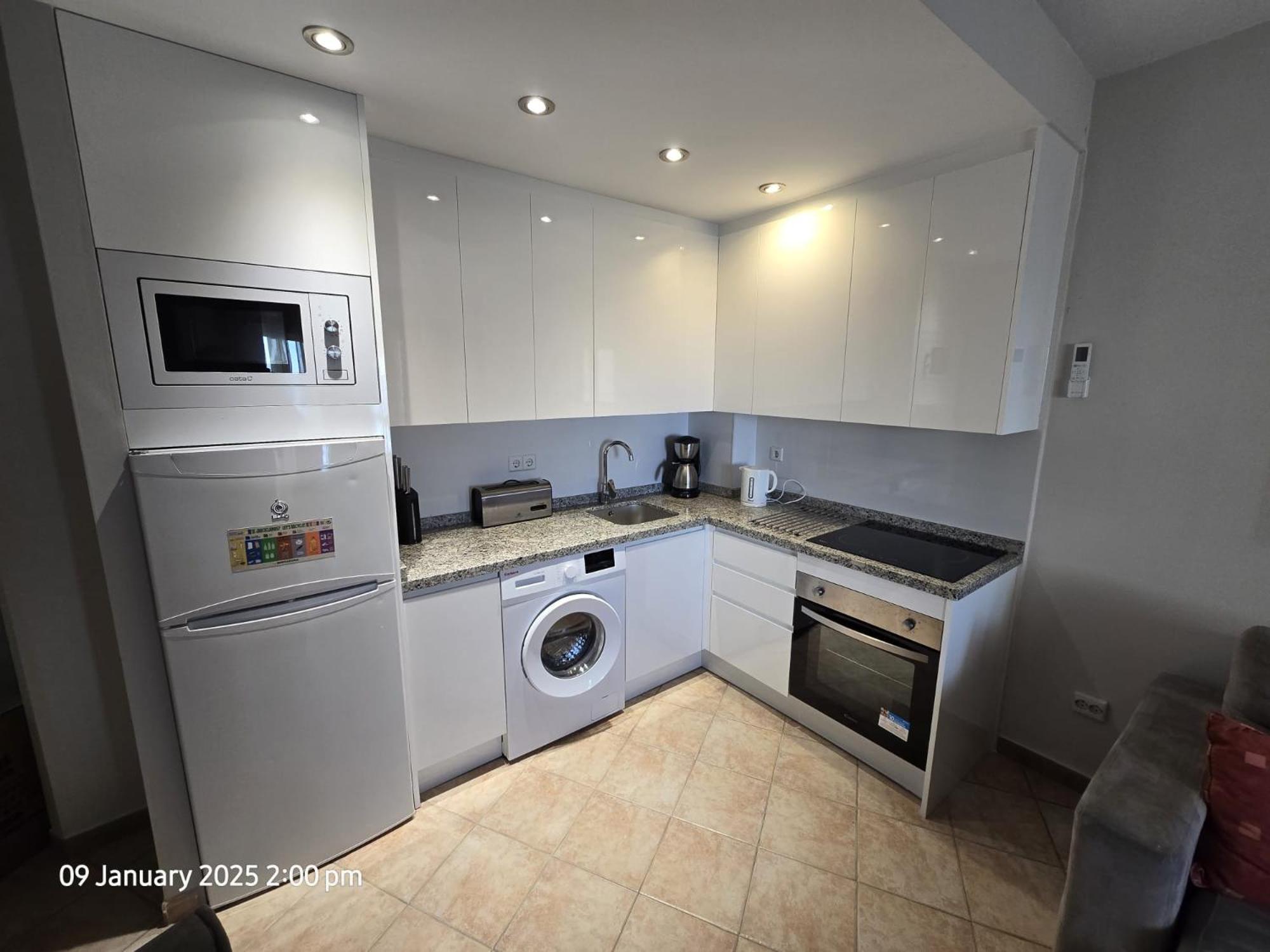 Benal Beach Apartments Malaga Ngoại thất bức ảnh