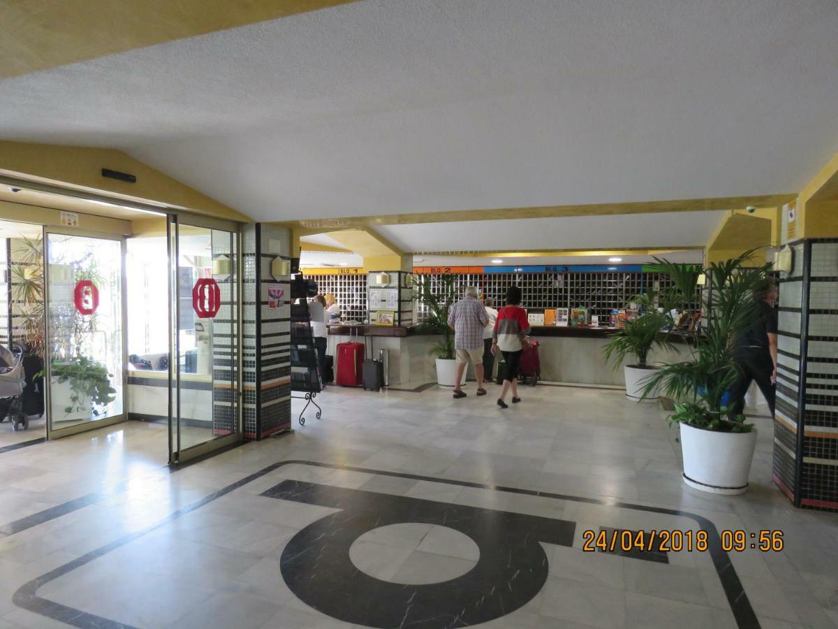 Benal Beach Apartments Malaga Ngoại thất bức ảnh